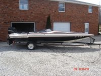 boat1.jpg