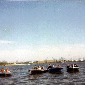 Action Marine's Checkmate Boat Club Members