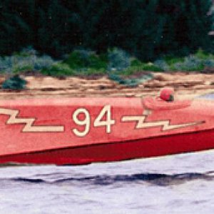 299039_160734250670914_5643621_n