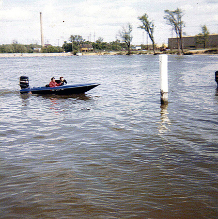 1970 15ft Checkmate MX-15 With My Mercury 135HP
