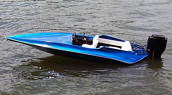 Berry's 17 ft blue HydroStream