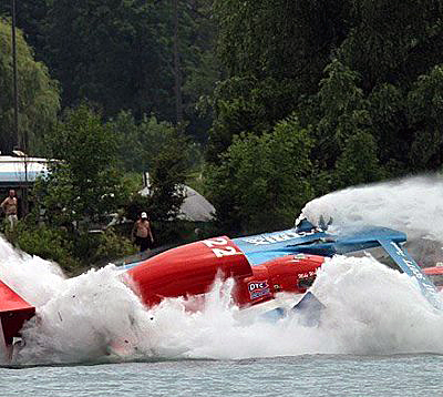 boat1050