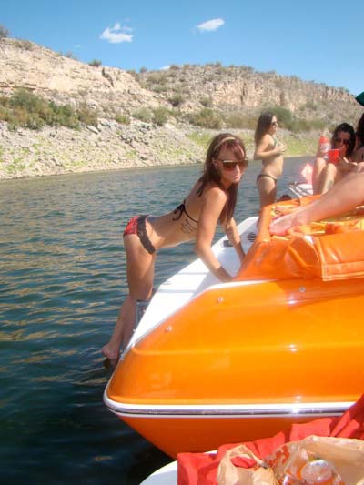boat8472