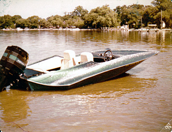 Dennis's 17 ft HydroStream